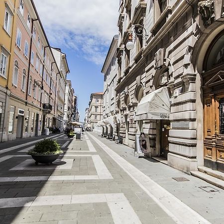 Residenza Degli Artisti Hotel Trieste Eksteriør billede