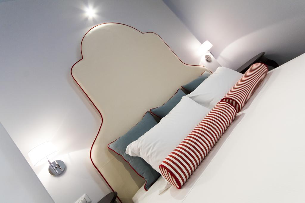 Residenza Degli Artisti Hotel Trieste Eksteriør billede